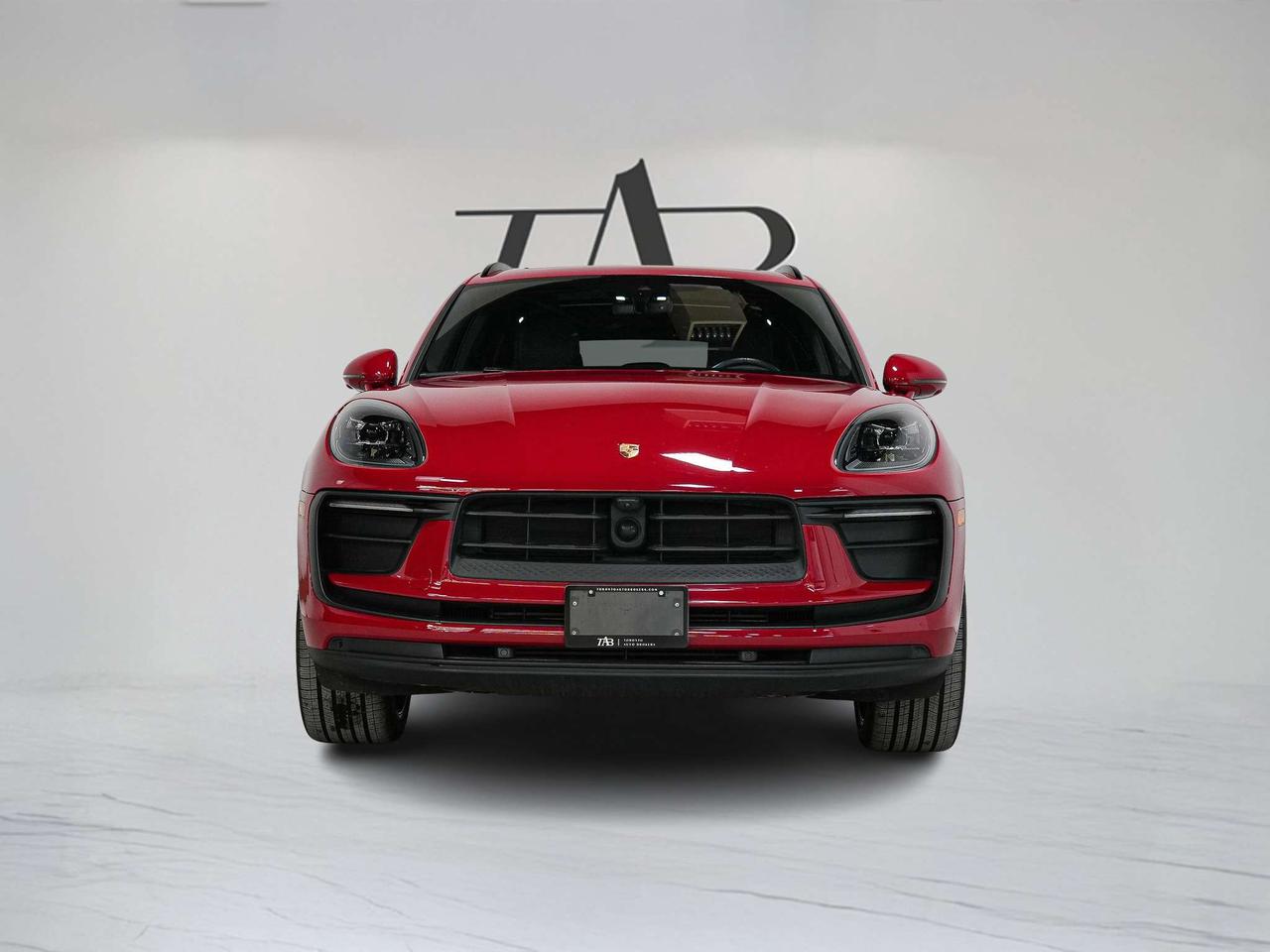 2024 Porsche Macan PREMIUM PLUS PKG | BOSE | PANO | 21 IN Photo