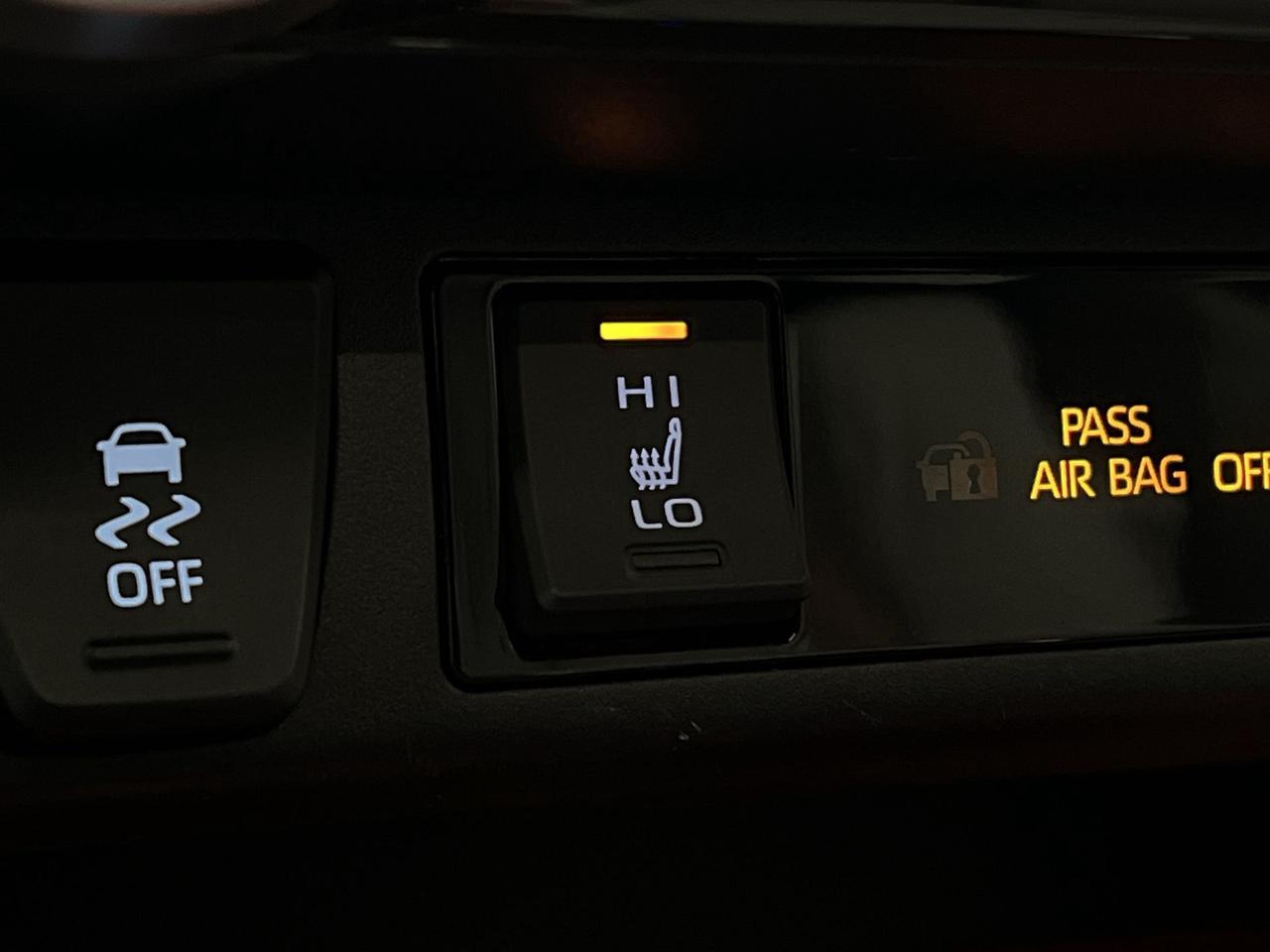 2023 Toyota RAV4 TRAIL AWD | SUNROOF | LEATHER | CARPLAY | ALLOYS Photo