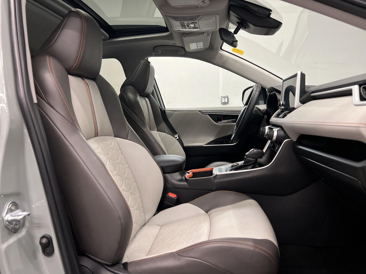 2023 Toyota RAV4 TRAIL AWD | SUNROOF | LEATHER | CARPLAY | ALLOYS Photo