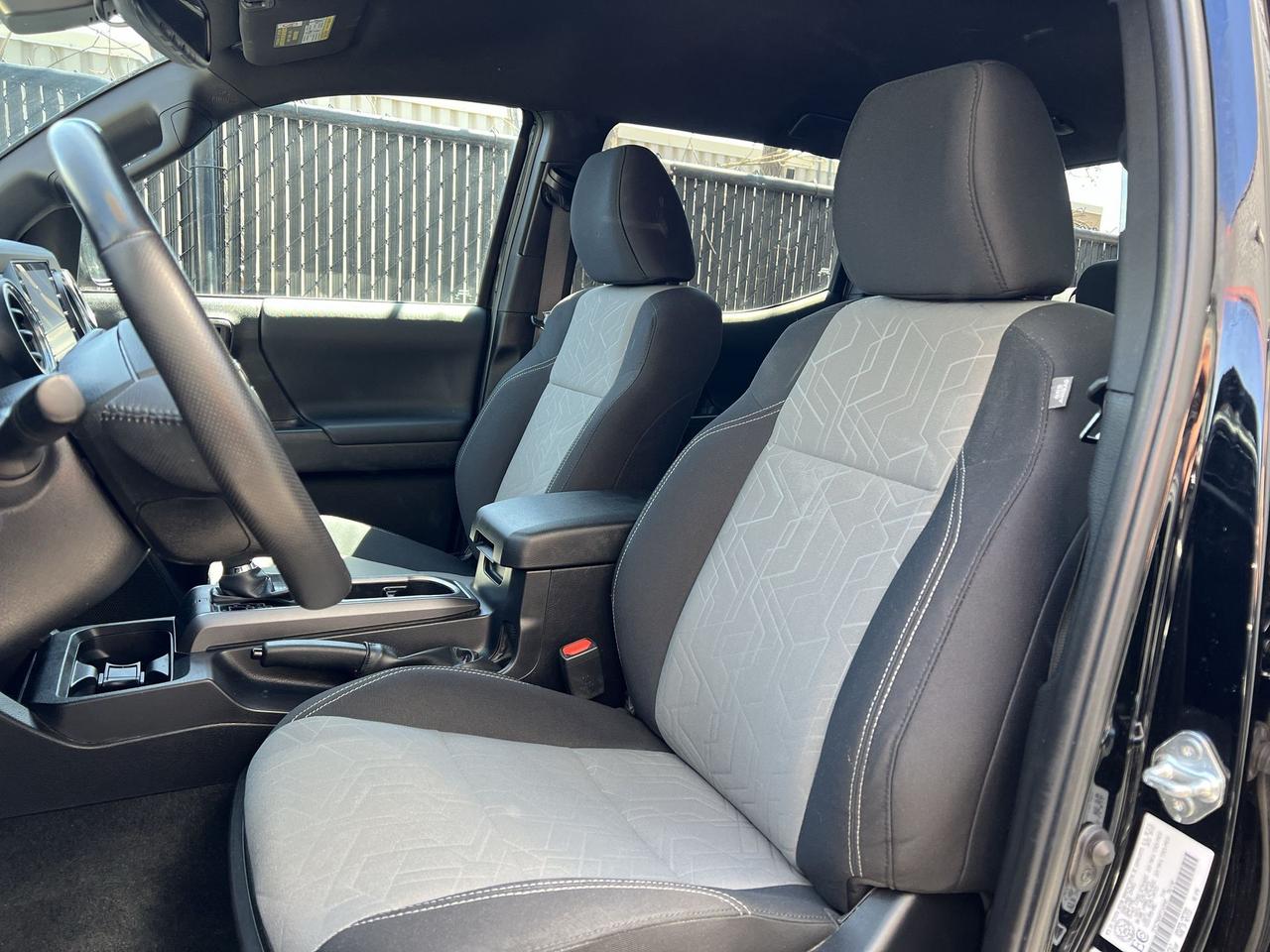 2023 Toyota Tacoma TRD OFF-ROAD 4X4 | DBL CAB | 3.5L V6 | HTD SEATS Photo