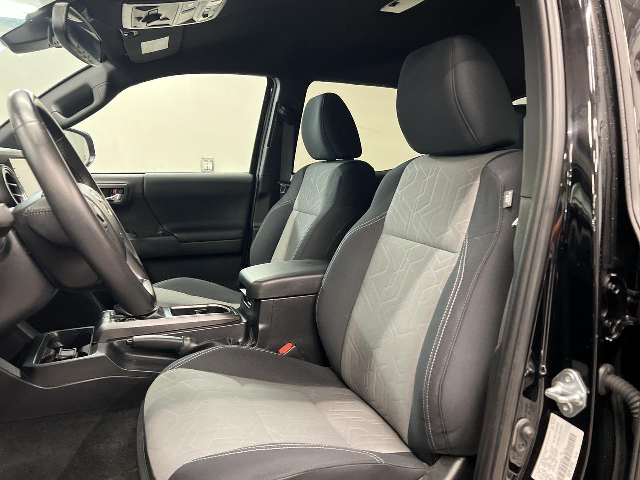 2023 Toyota Tacoma TRD OFF-ROAD 4X4 | DBL CAB | 3.5L V6 | HTD SEATS Photo