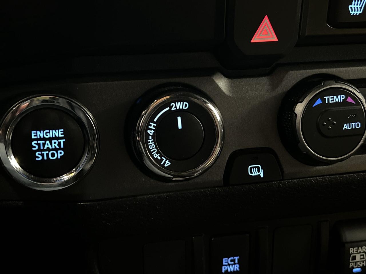 2023 Toyota Tacoma TRD OFF-ROAD 4X4 | DBL CAB | 3.5L V6 | HTD SEATS Photo