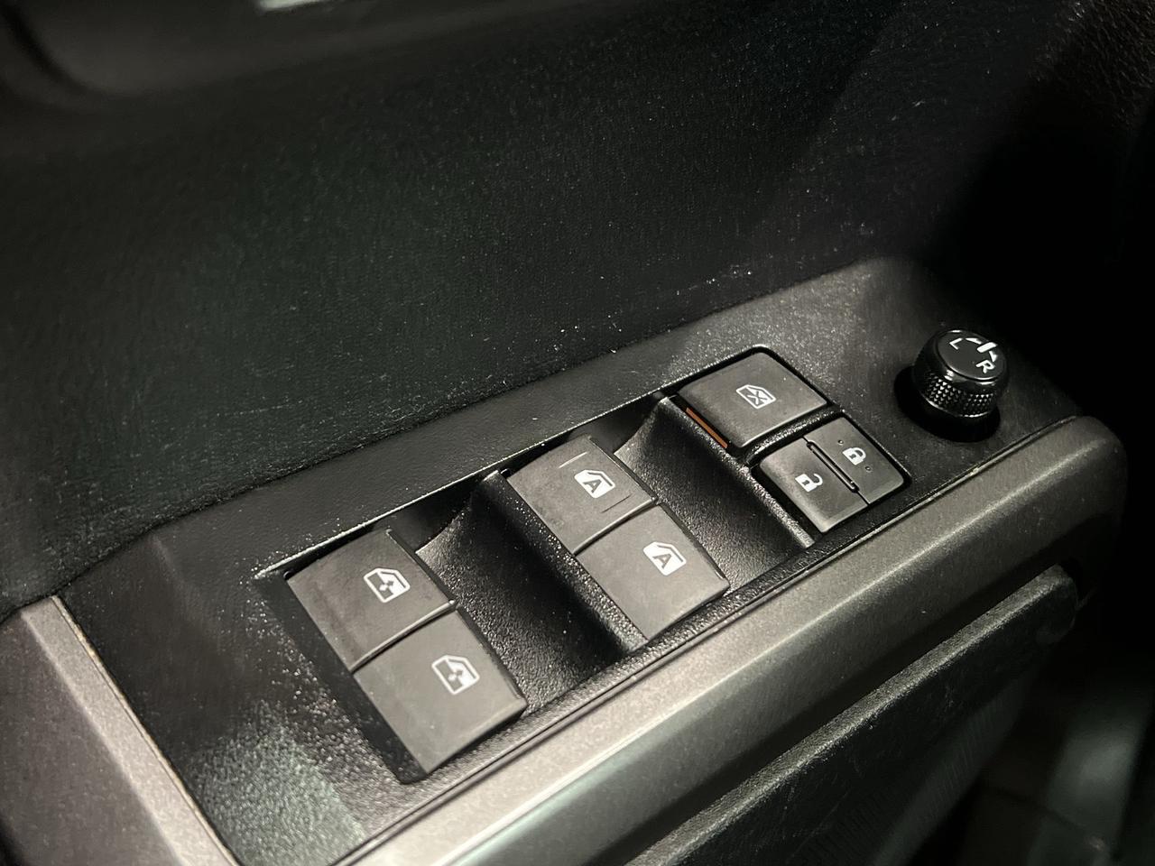 2023 Toyota Tacoma TRD OFF-ROAD 4X4 | DBL CAB | 3.5L V6 | HTD SEATS Photo