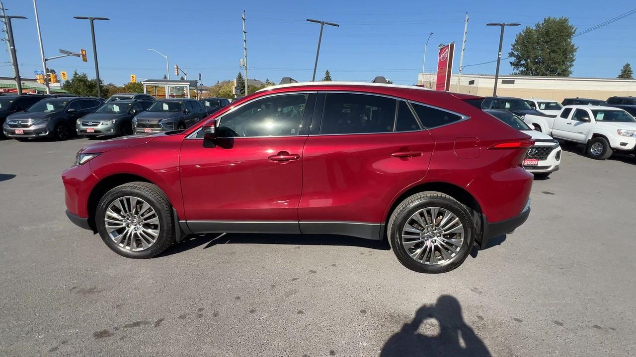 2022 Toyota Venza XLE HYBRID AWD | HTD LEATHER | CARPLAY | ALLOYS Photo