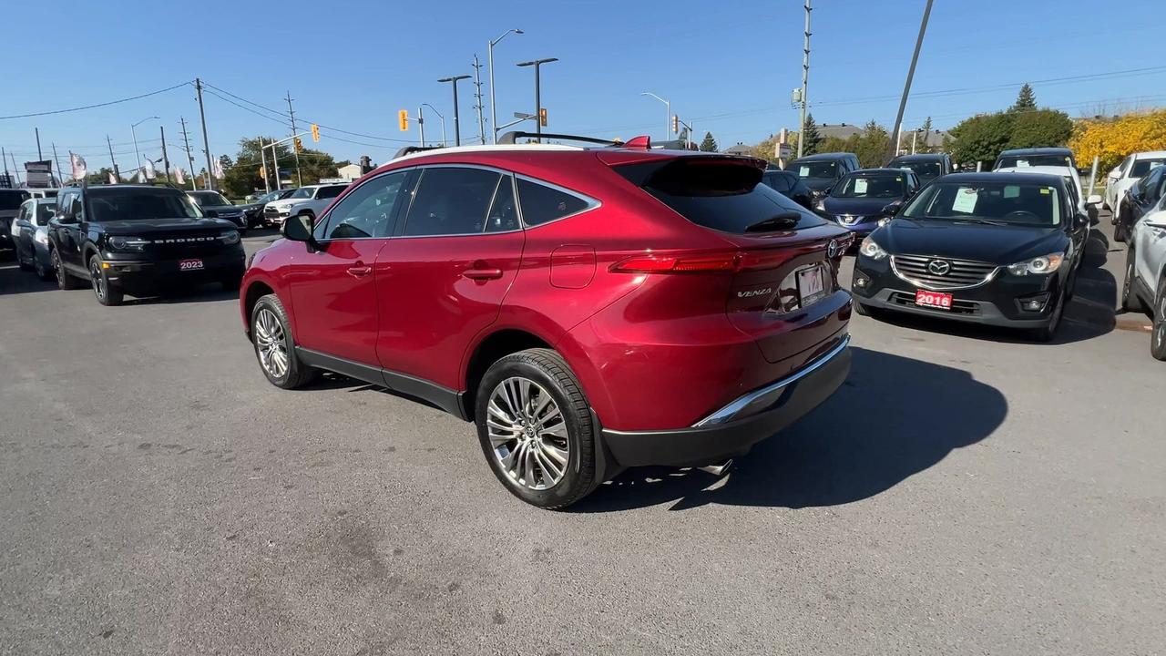2022 Toyota Venza XLE HYBRID AWD | HTD LEATHER | CARPLAY | ALLOYS Photo