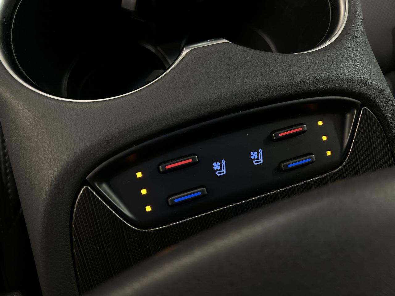 2022 Toyota Venza XLE HYBRID AWD | HTD LEATHER | CARPLAY | ALLOYS Photo