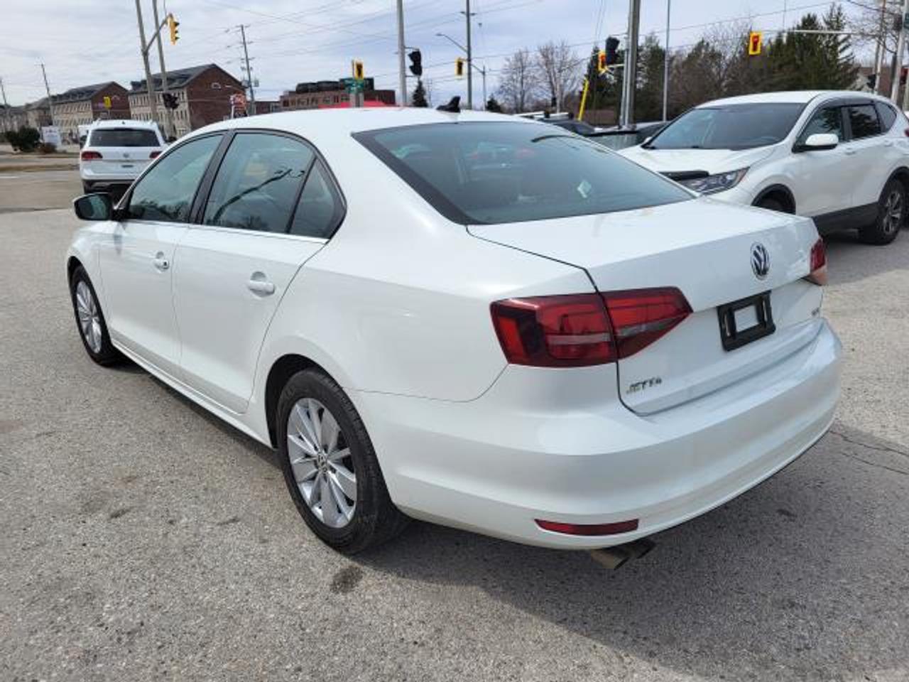 2016 Volkswagen Jetta TRENDLINE PLUS Photo