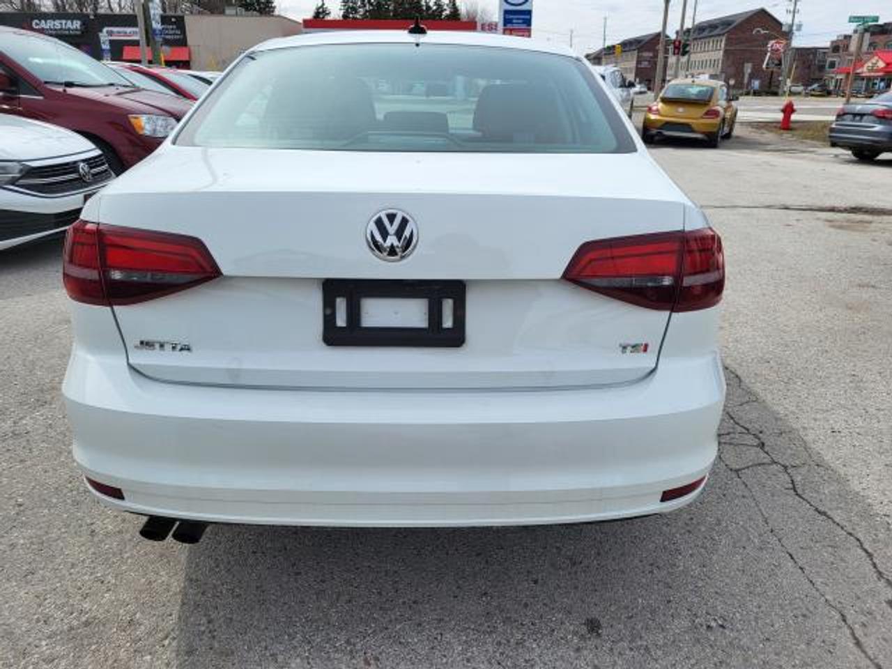 2016 Volkswagen Jetta TRENDLINE PLUS Photo3