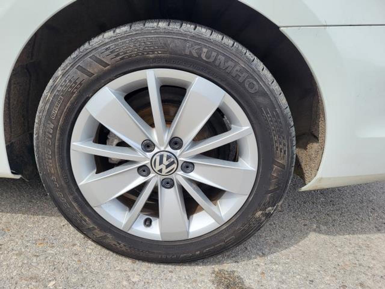 2016 Volkswagen Jetta TRENDLINE PLUS Photo