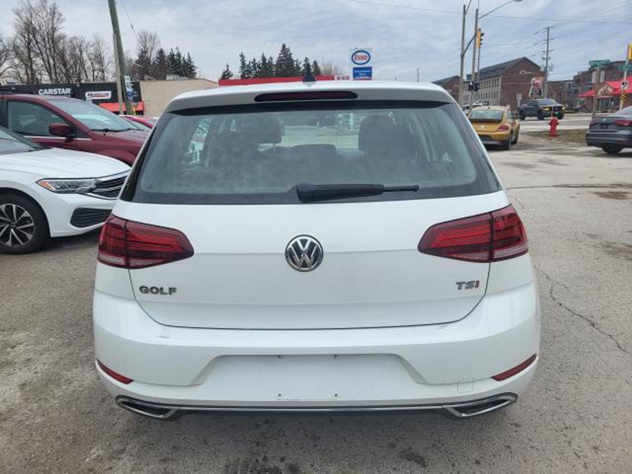 2018 Volkswagen Golf Highline Photo