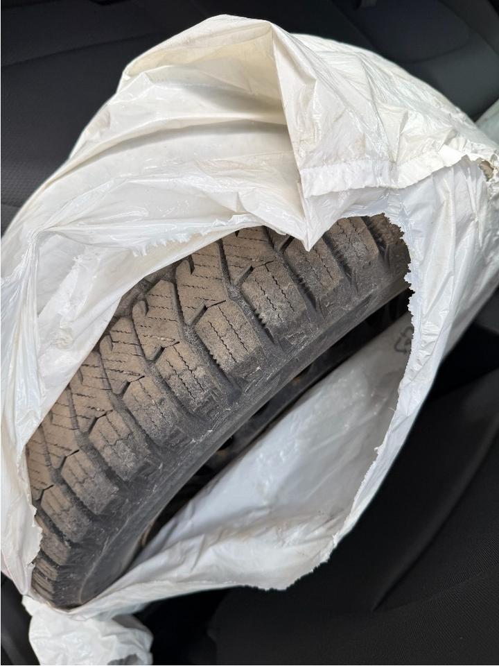 2016 Chevrolet Cruze LT | Two Sets Of Wheels Photo