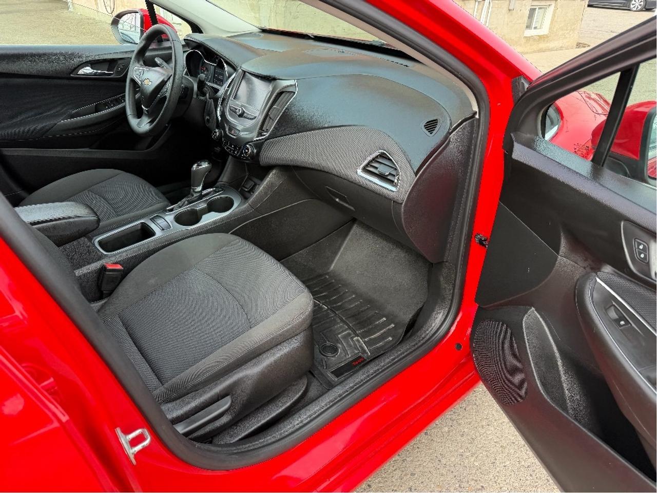 2016 Chevrolet Cruze LT | Two Sets Of Wheels Photo