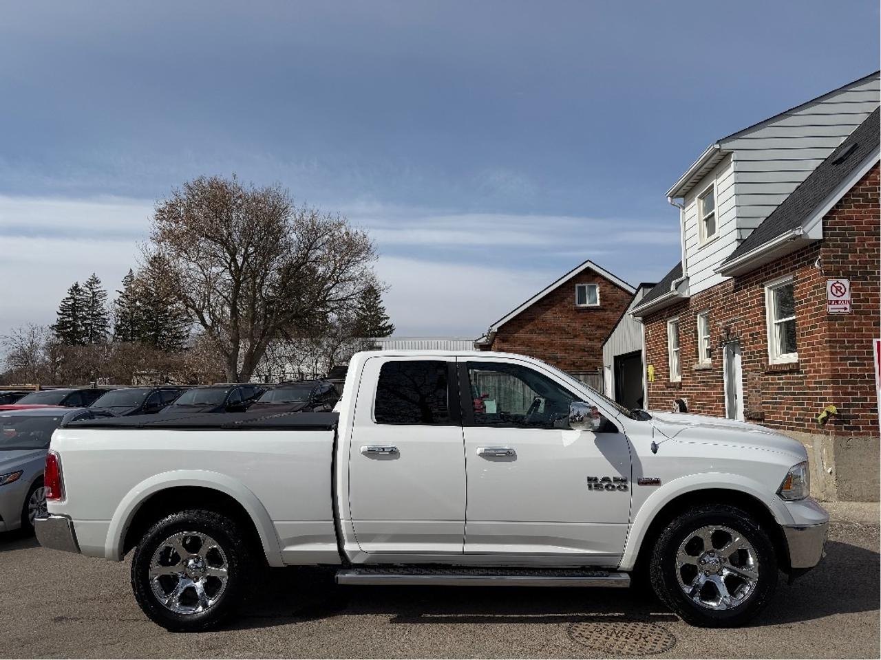 2014 RAM 1500 Laramie | Hemi 5.7L V8 | Extremely Well Maintained Photo