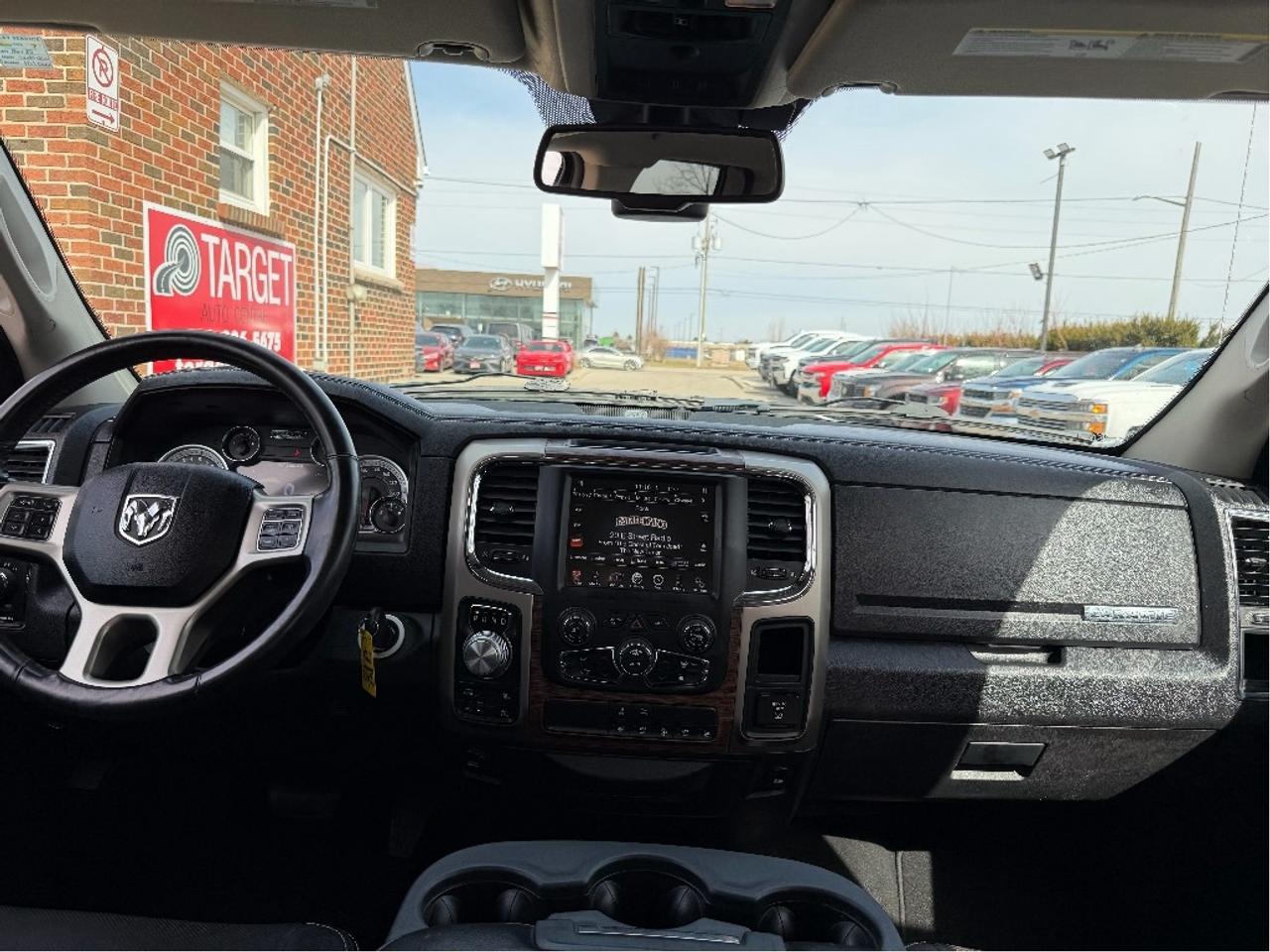 2014 RAM 1500 Laramie | Hemi 5.7L V8 | Extremely Well Maintained Photo