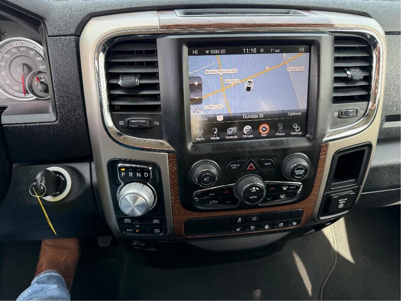 2014 RAM 1500 Laramie | Hemi 5.7L V8 | Extremely Well Maintained Photo