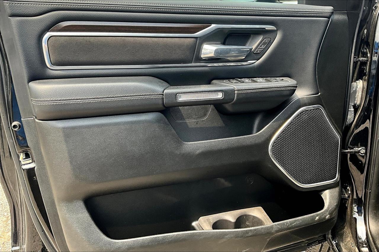 2022 RAM 1500 Laramie | Vented Buckets | 12" Screen | Demo |SAVE Photo