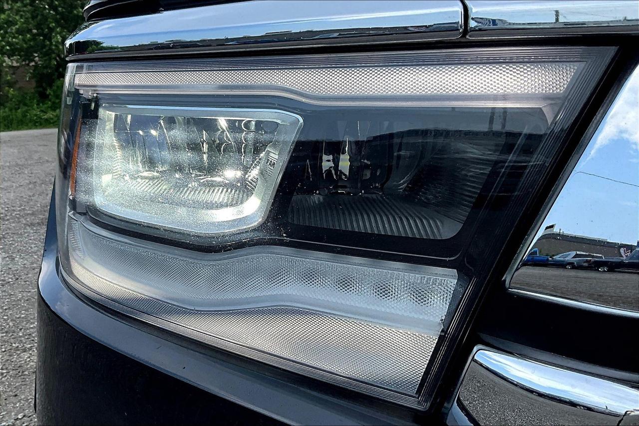 2022 RAM 1500 Laramie | Vented Buckets | 12" Screen | Demo |SAVE Photo