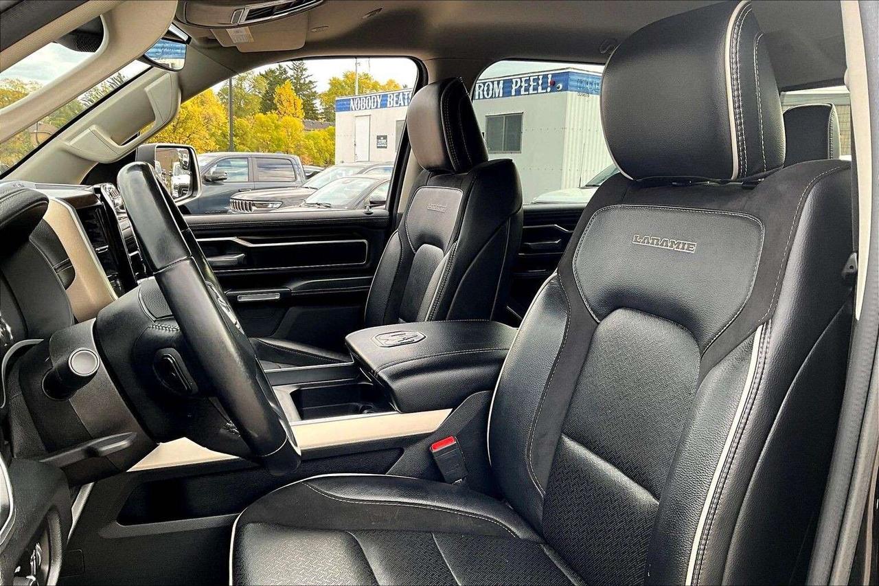 2022 RAM 1500 Laramie | Vented Buckets | 12" Screen | Demo |SAVE Photo