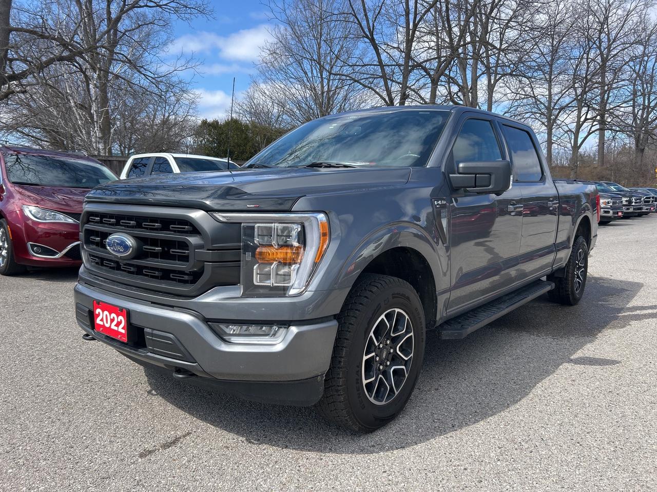 2022 Ford F-150 XLT FX4, CLEAN CARFAX, 3.5L, 4X4, REMOTE START! - Photo #10