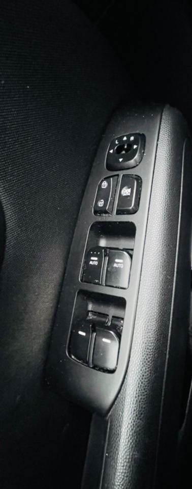 2015 Kia Soul 5dr Wagon Luxury Photo