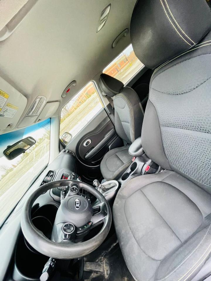 2015 Kia Soul 5dr Wagon Luxury Photo