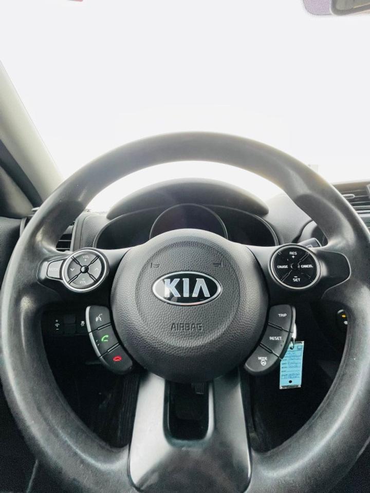 2015 Kia Soul 5dr Wagon Luxury Photo