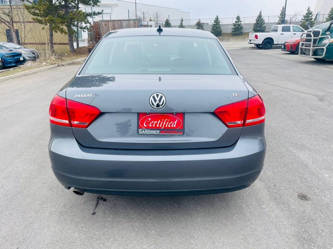 2015 Volkswagen Passat 4dr Sedan 1.8 TSI Manual Comfortline Photo3