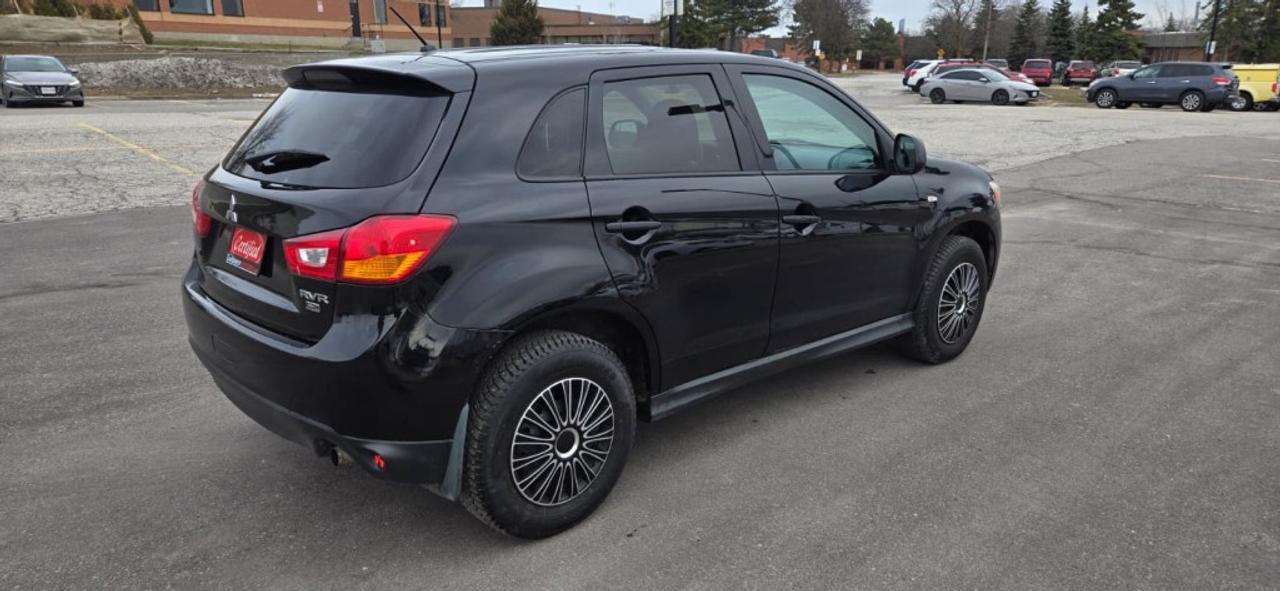 2015 Mitsubishi RVR 4WD 4dr Photo3