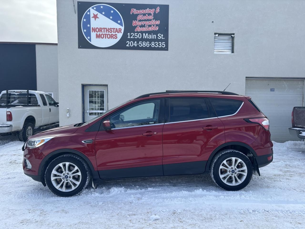 <p>Clean Western MB small AWD dealer serviced since new and absolutely rust-free. 199856 highway kms well appointed with back up camera, heated seats, navigation, alloys and lots more. No accidents with only two glass claims since new. Freshly certified with new tires, rear brakes and some suspension upgrades. A economical SUV in great shape. 6 month Warranty included with availability of options to 2 years coverage.</p><br><p>Dealer Permit #1363 All advertized prices are subject to applicable taxes. Bank and In-house financing available. Call for details 204-586-8335 or view at Northstar Motors 1250 Main St Winnipeg. Proudly serving Manitoba for over 30 years!</p>