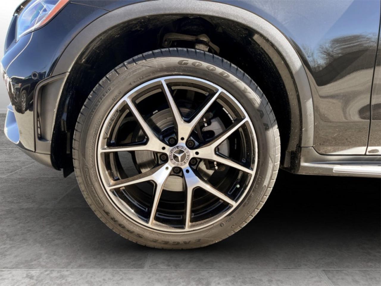 2022 Mercedes-Benz GLC 300 4MATIC®  - Low Mileage Photo