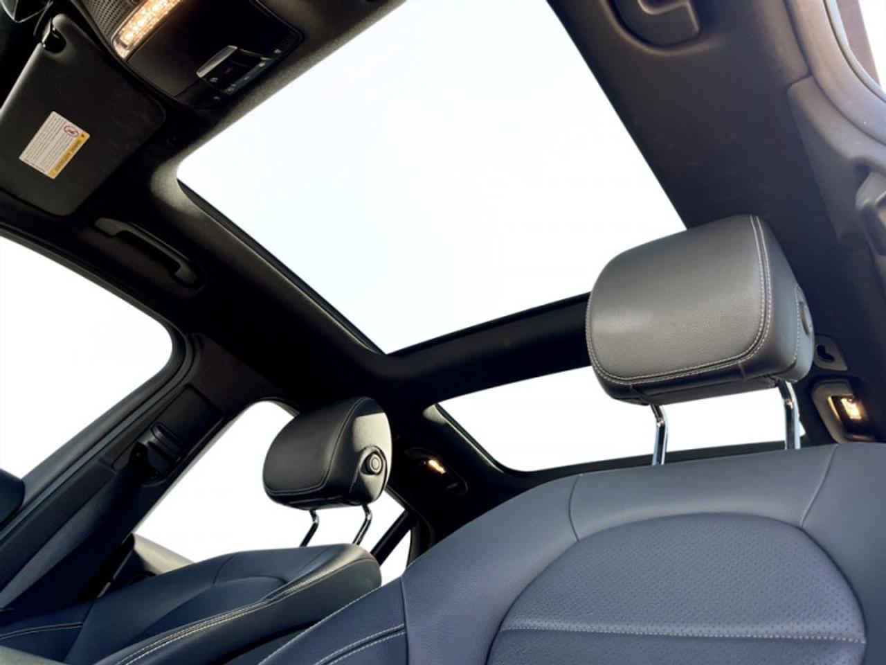 2022 Mercedes-Benz GLC 300 4MATIC®  - Low Mileage Photo