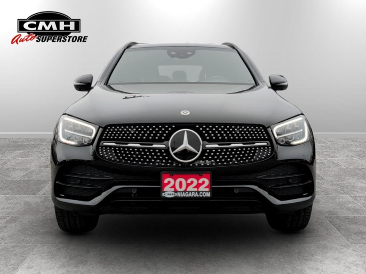 2022 Mercedes-Benz GLC 300 4MATIC®  **LOW MILEAGE** Photo