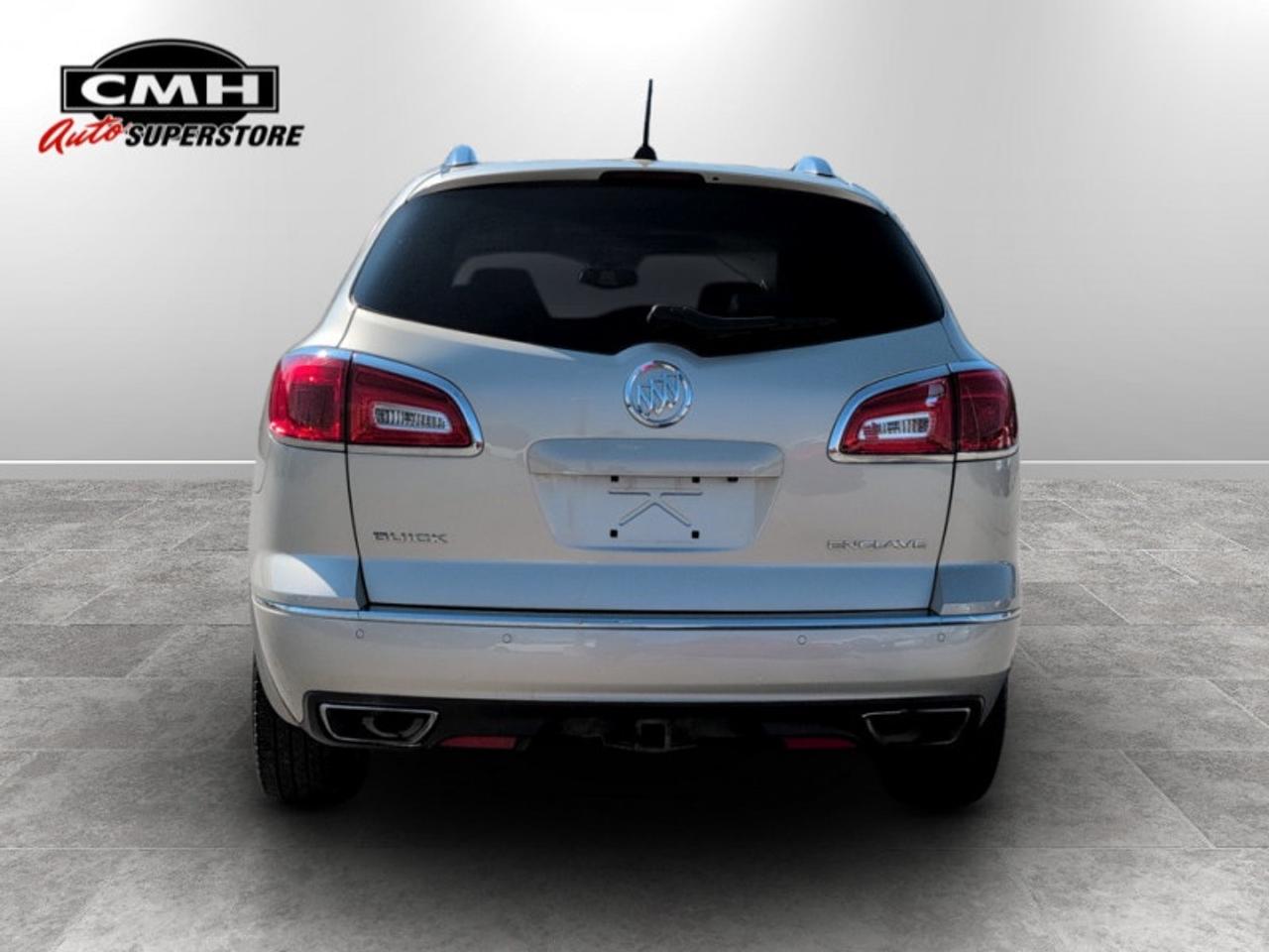 2017 Buick Enclave Leather  **VERY LOW MILEAGE** Photo