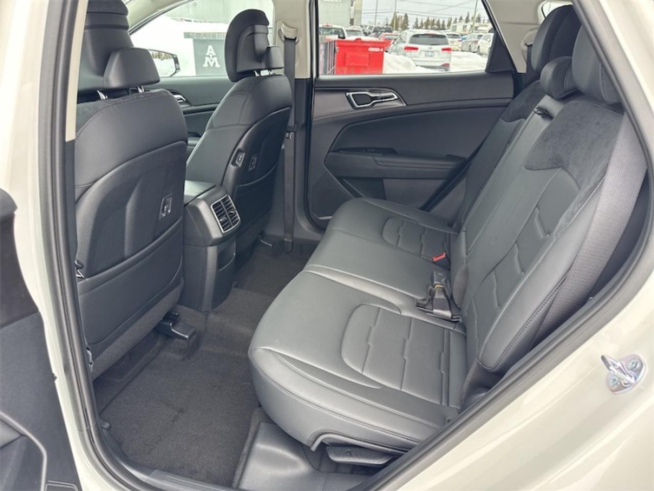 2026 Kia Sportage EX Premium AWD  Power Liftgate Photo