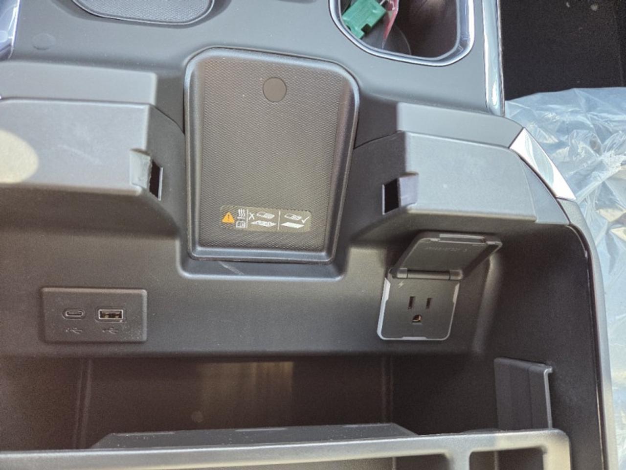 2026 Chevrolet Silverado 1500 RST  - Heated Seats Photo