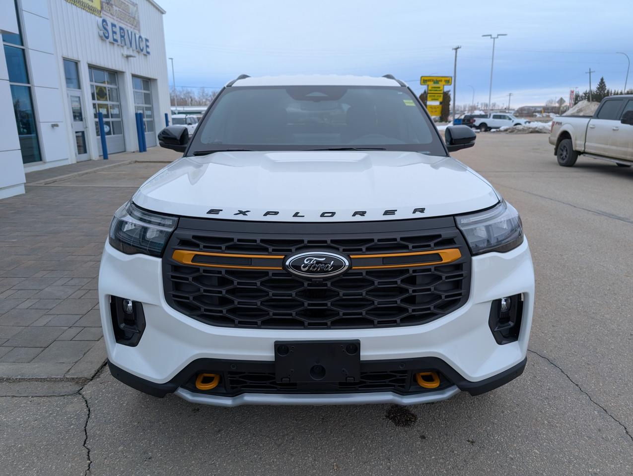 2026 Ford Explorer TREMOR Photo2