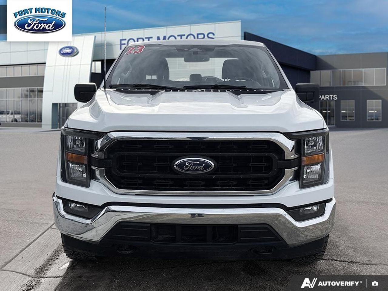 2023 Ford F-150 XLT Photo2