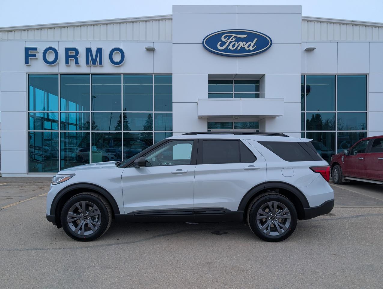 2026 Ford Explorer Active w/200A Pkg Photo0