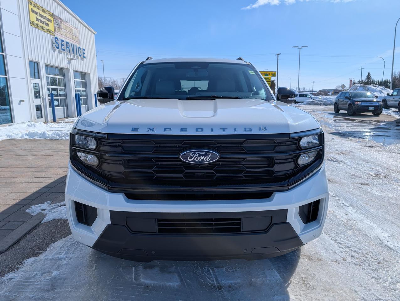 2026 Ford Expedition Active Max Photo2