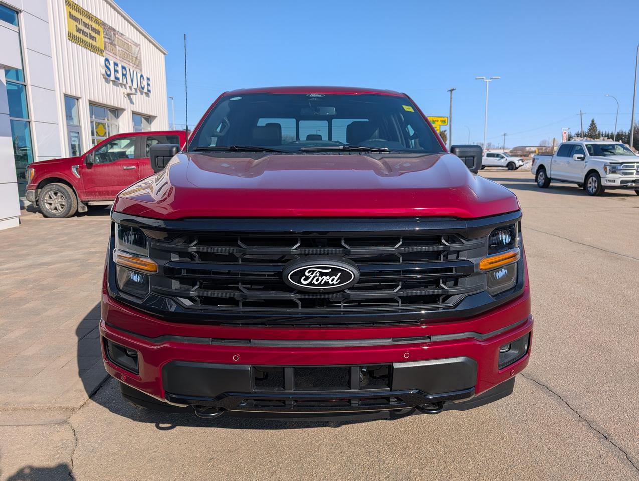 2026 Ford F-150 XLT Photo2