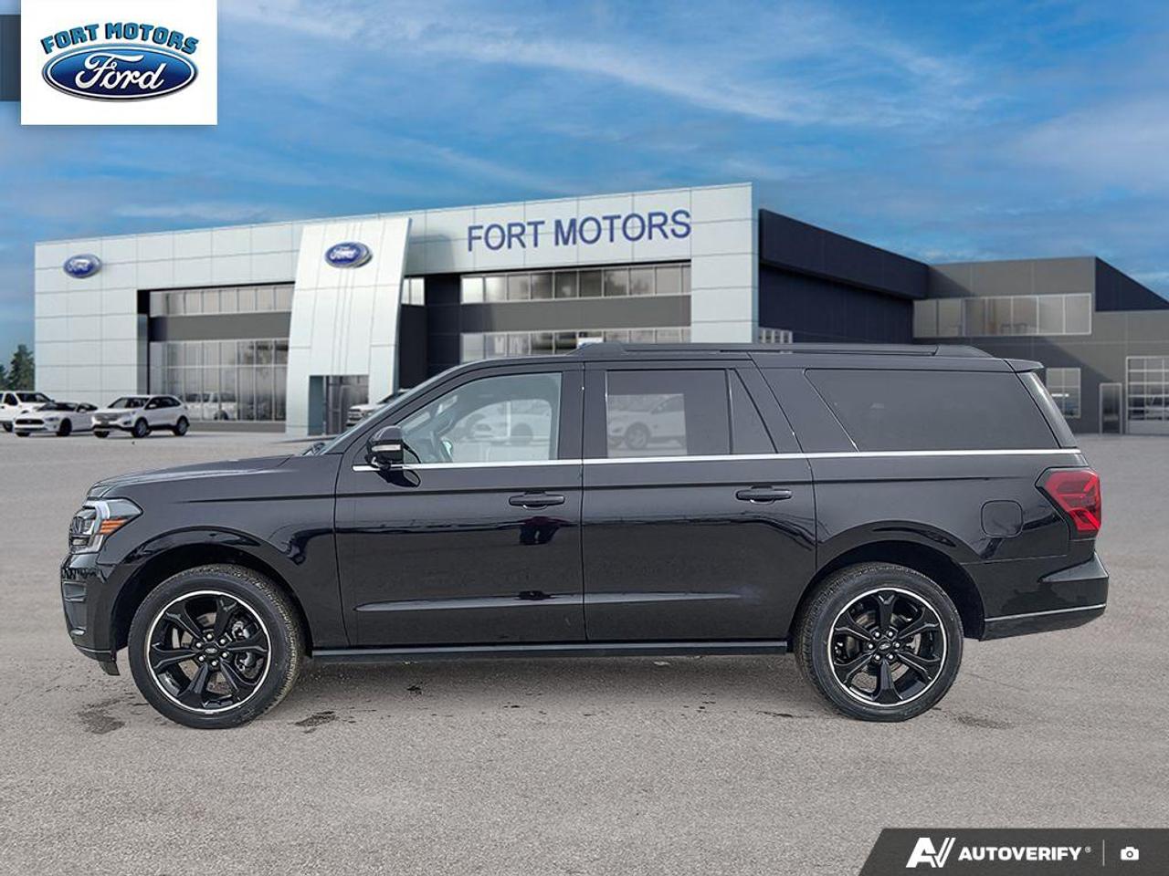 2023 Ford Expedition Limited MAX Photo2