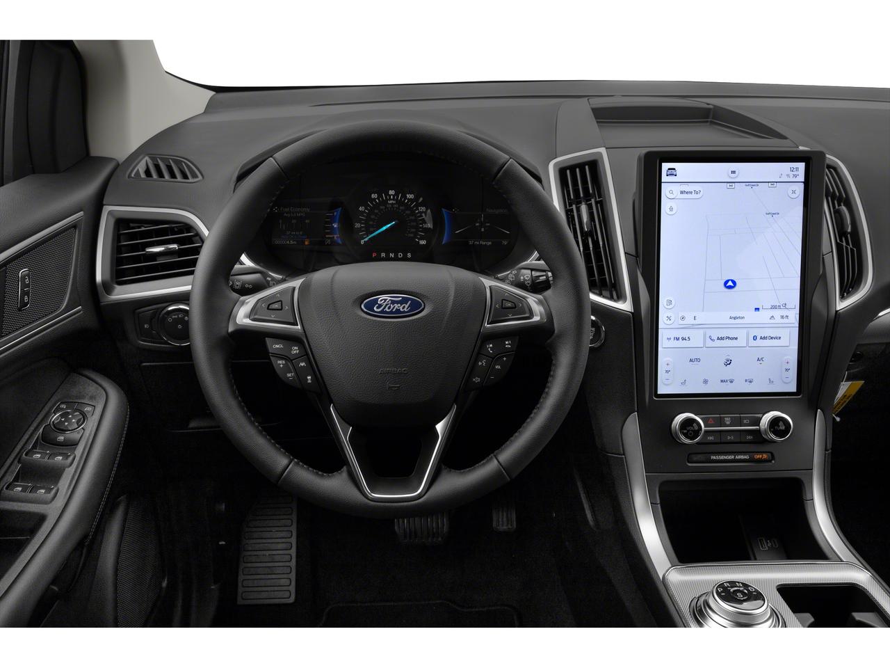 2022 Ford Edge SEL Photo3