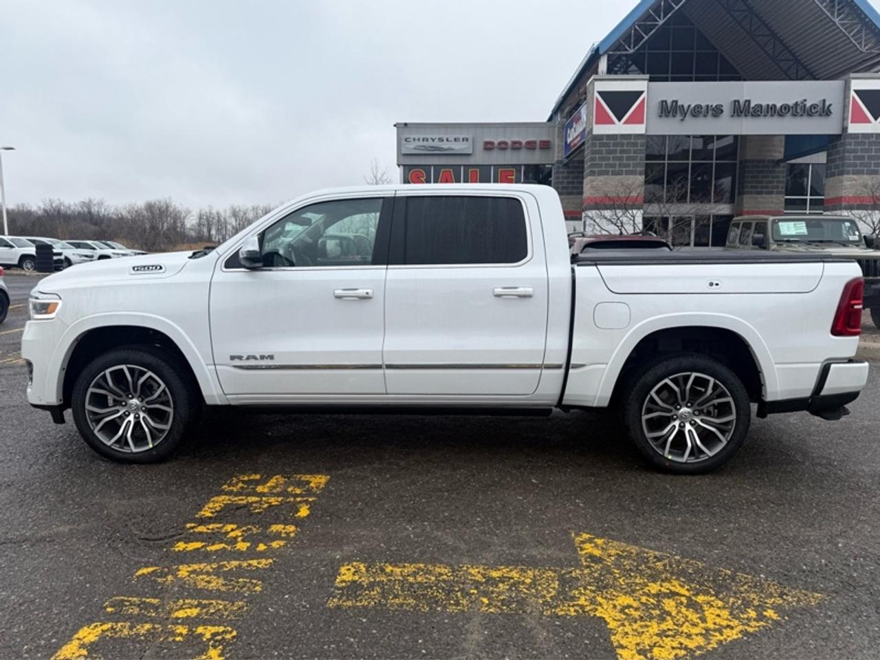 2026 RAM 1500 Tungsten Photo