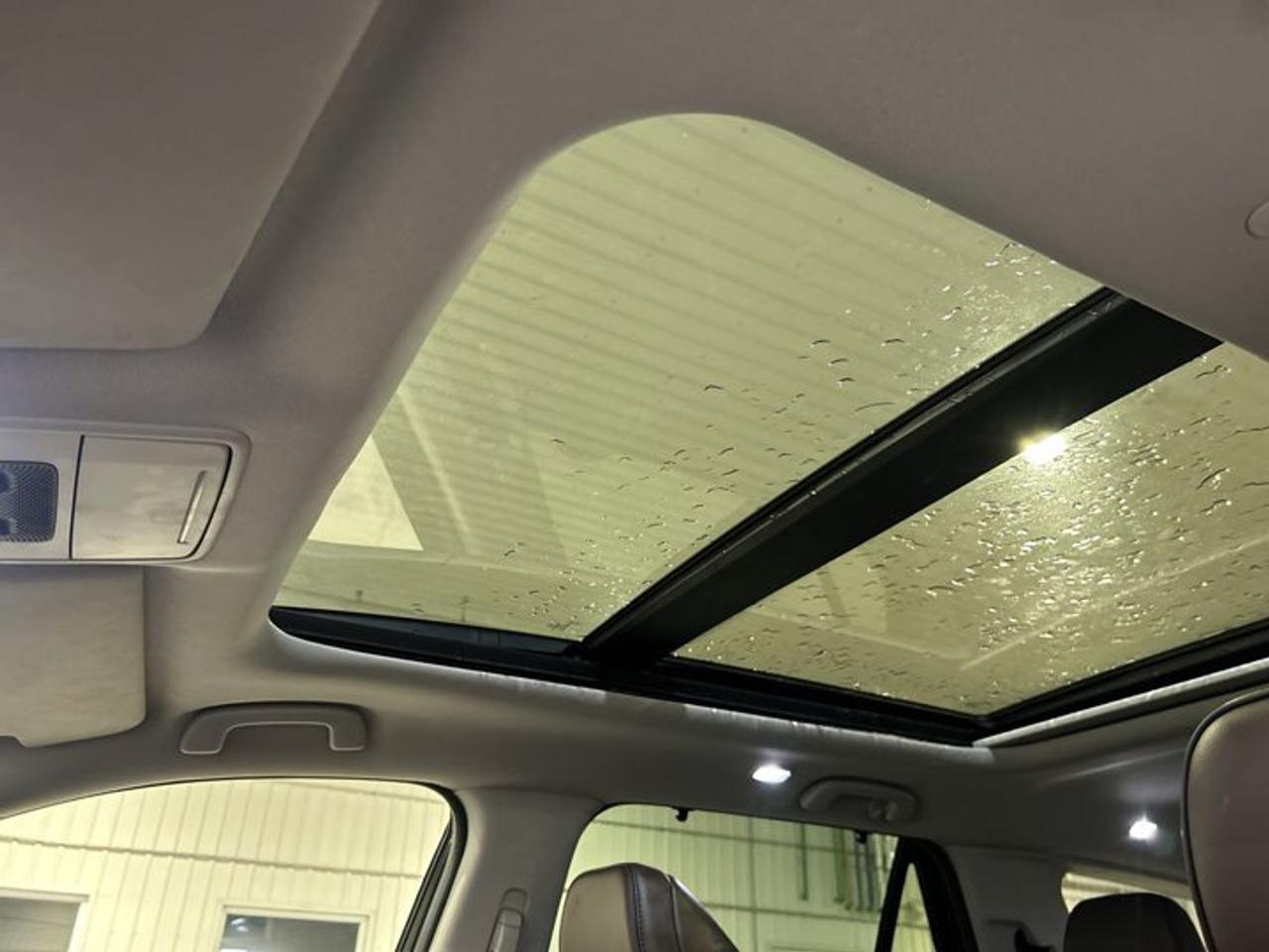 2023 Honda Pilot Touring AWD | 360 Camera | Leather Seats Photo