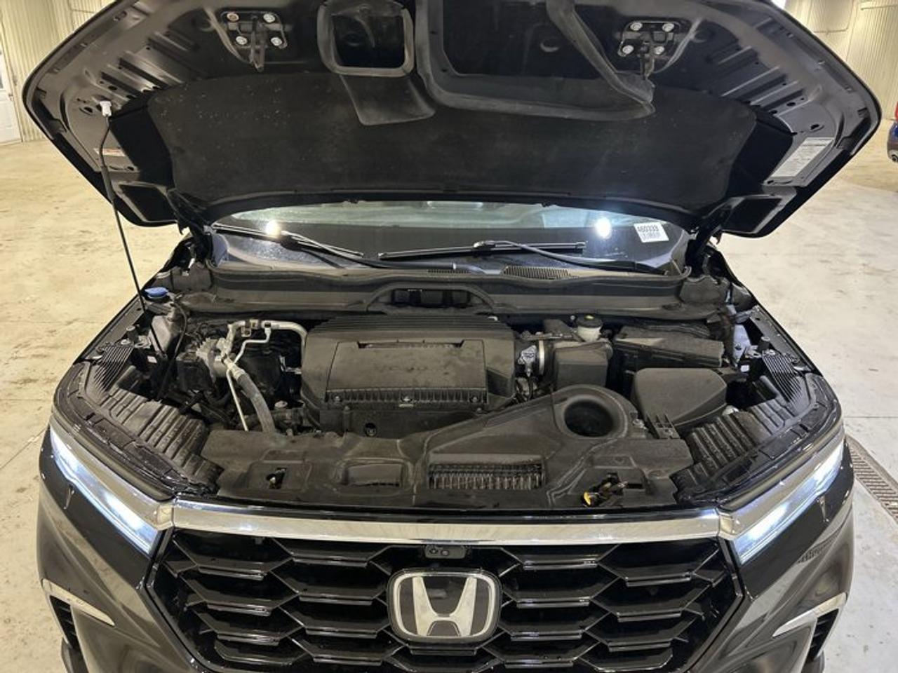 2023 Honda Pilot Touring AWD | 360 Camera | Leather Seats Photo