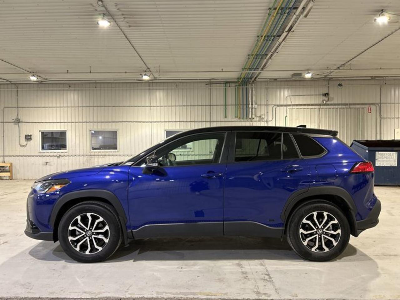 2023 Toyota Corolla Cross Hybrid SE AWD | No accidents | Heated Steering Photo