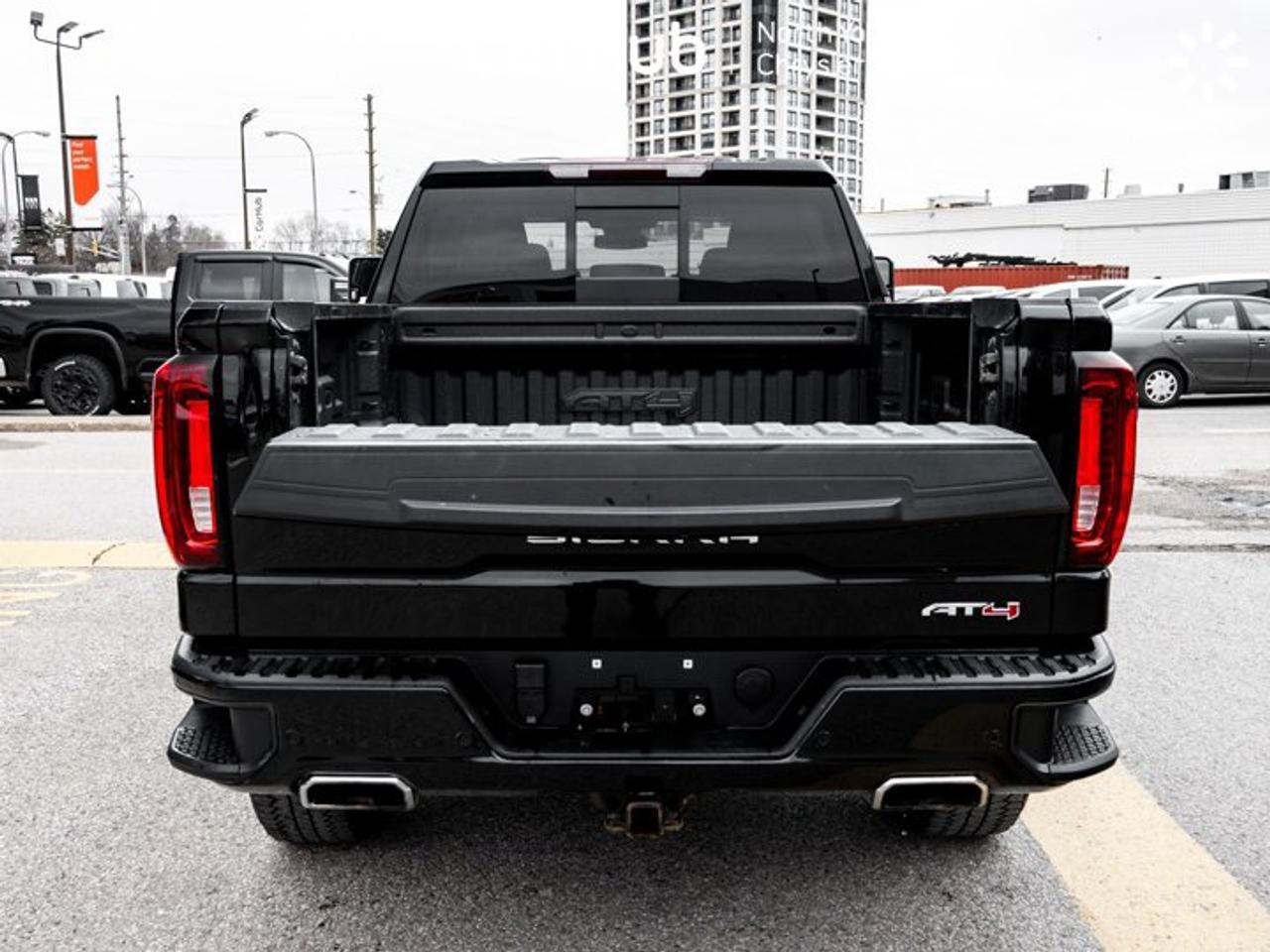 2024 GMC Sierra 1500 AT4 Photo