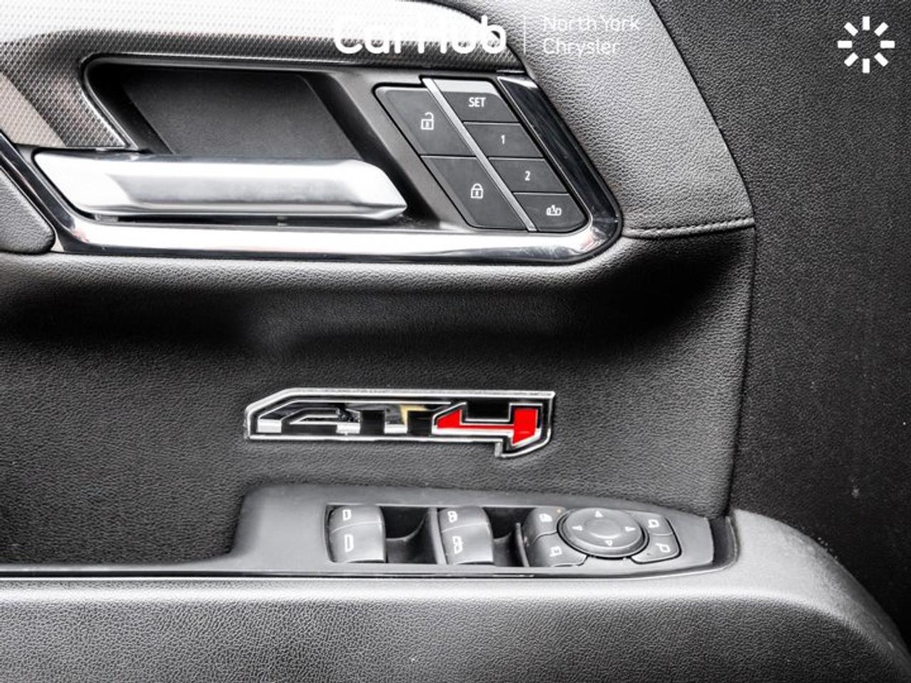2024 GMC Sierra 1500 AT4 Photo