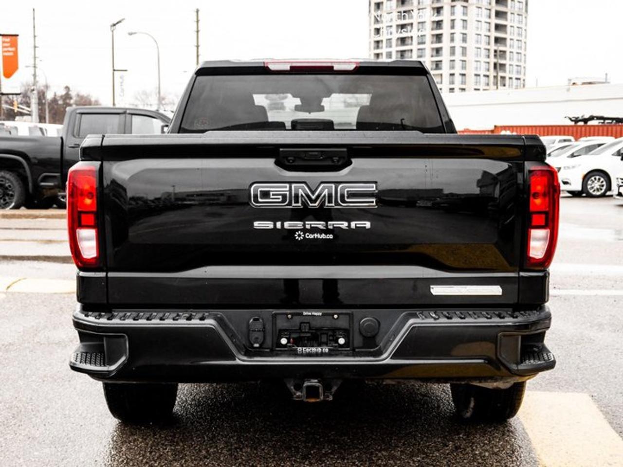 2024 GMC Sierra 1500 ELEVATION Photo