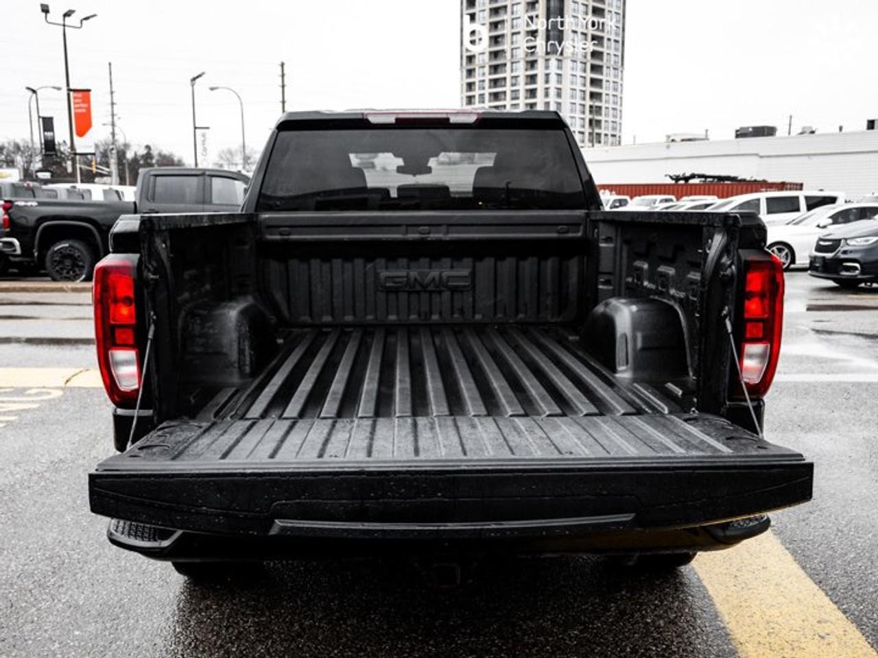 2024 GMC Sierra 1500 ELEVATION Photo